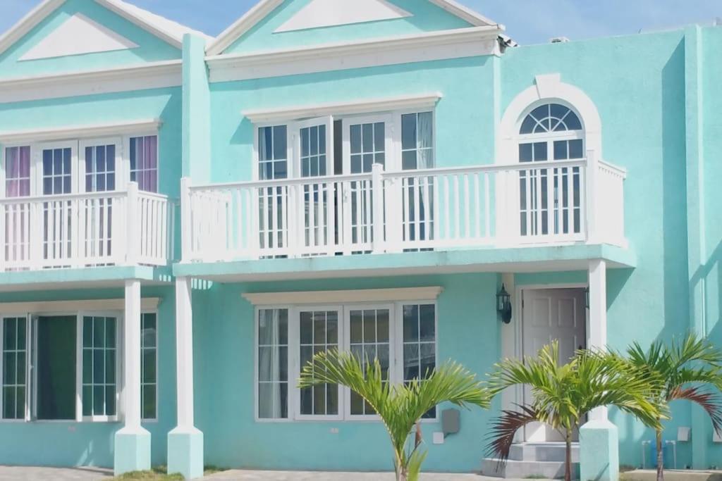 Townhouse By The Bay, Little Bay Country Club ,Negril Villa Orange Bay Kültér fotó