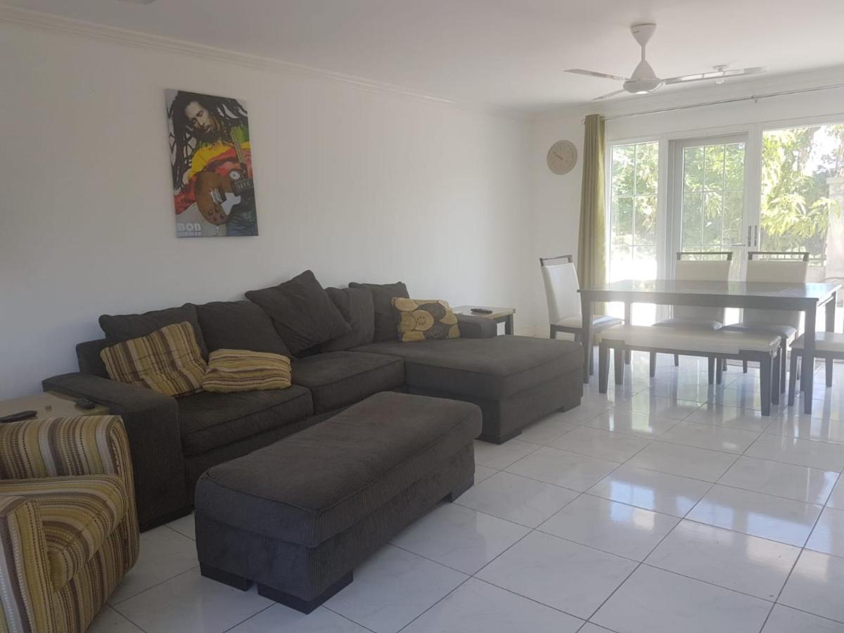 Townhouse By The Bay, Little Bay Country Club ,Negril Villa Orange Bay Kültér fotó