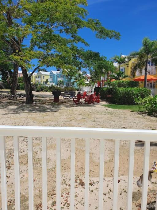 Townhouse By The Bay, Little Bay Country Club ,Negril Villa Orange Bay Kültér fotó